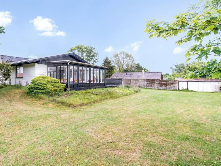 Ferienhaus  Hals