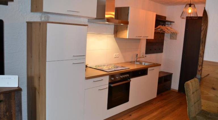 Apartment with 1 room for 4 persons — photo 3