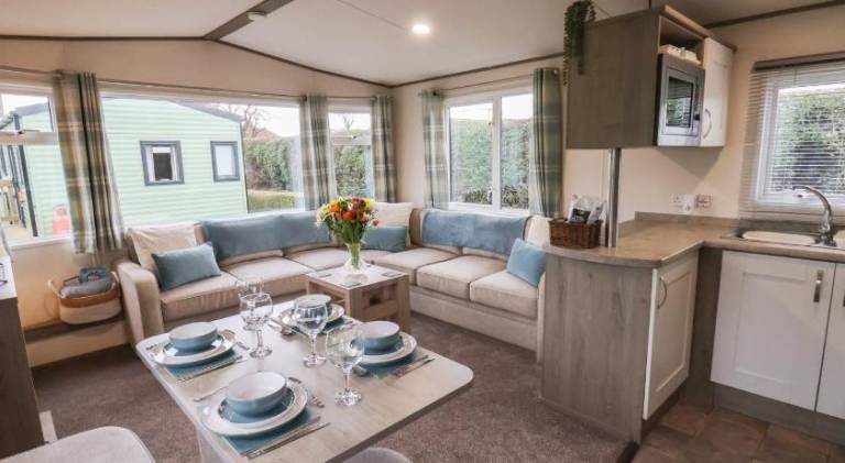 House with 2 rooms for 4 persons — photo 3