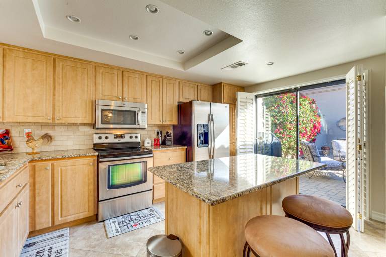 Mtn View & Fairway-Facing Patio: Palm Desert Condo — photo 5