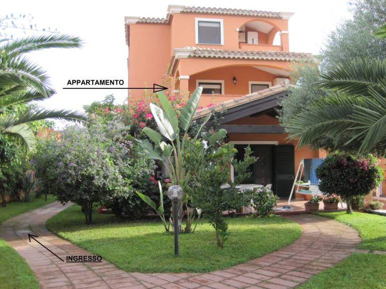 Family-friendly holiday apartment with patio | Garden view | Dogs allowed — photo 2