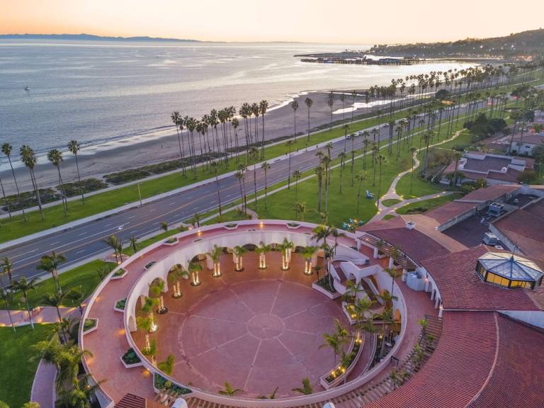 Resort East Beach