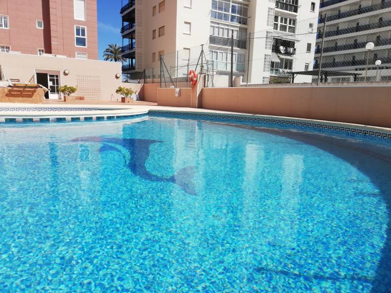 Apartment with terrace & pool | Beach view — photo 4
