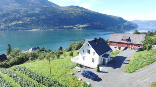 Hus  Stryn