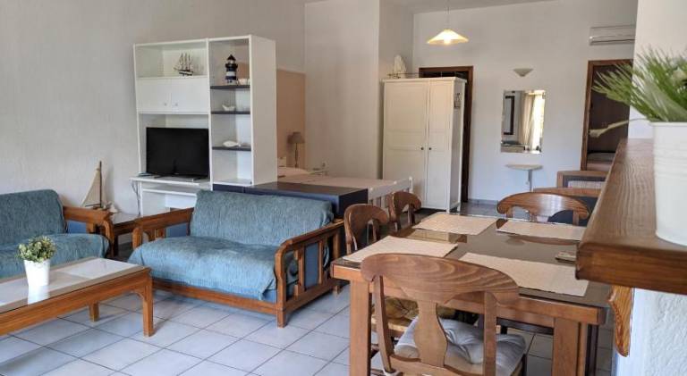 Pleasant rental apartment with garden & patio | Beach nearby | Pet-friendly — photo 5