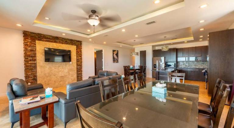 5 BEDROOM BEACHFRONT CONDO - 2nd Floor — photo 3