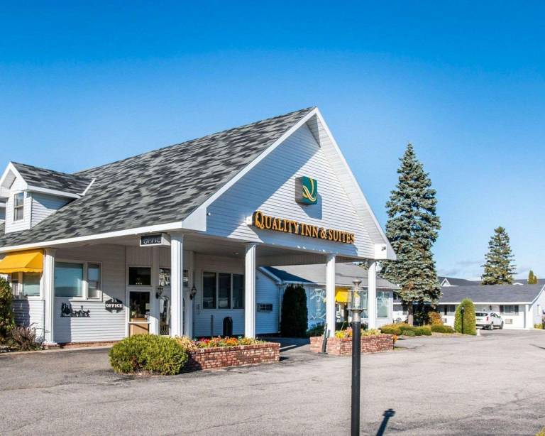 Quality Inn & Suites Mackinaw City Beachfront in Mackinaw City, MI