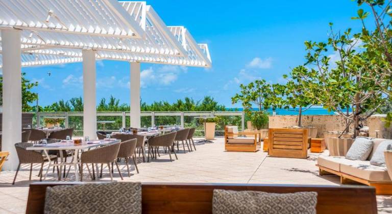 Family-friendly serviced apartment with yard, jacuzzi & sauna | Close to the beach | Perfect for remote work | Pet-friendly — photo 5