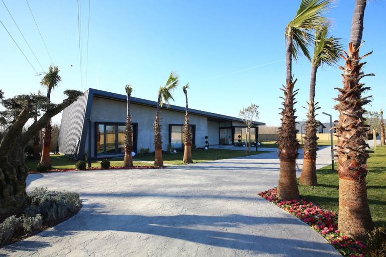 Resort  Yanık Mahallesi