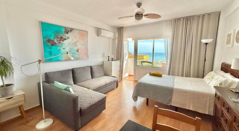 Beautiful rental apartment with pool | Beach nearby | Pets allowed in Torremolinos