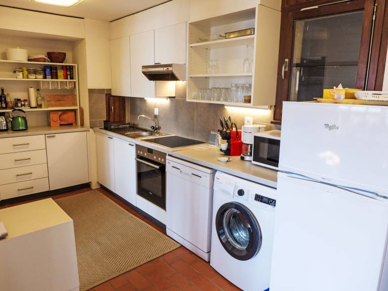 Fully equipped house with yard, terrace & barbecue | Mountain view | Pets are welcome — photo 3