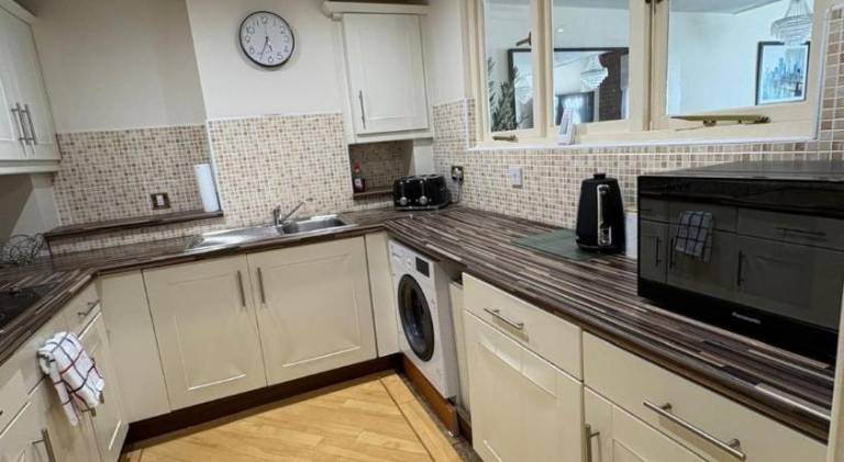 Apartment | Near Liverpool Town Hall — photo 3