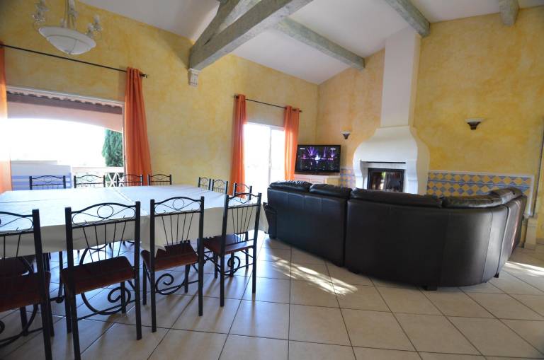 Child-friendly villa with pool, yard & grill | Good for workation | Dogs allowed — photo 4