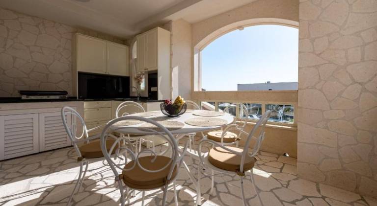 Exclusive Chateau Dabo Luxury Pool Apartments, Novalja — photo 5