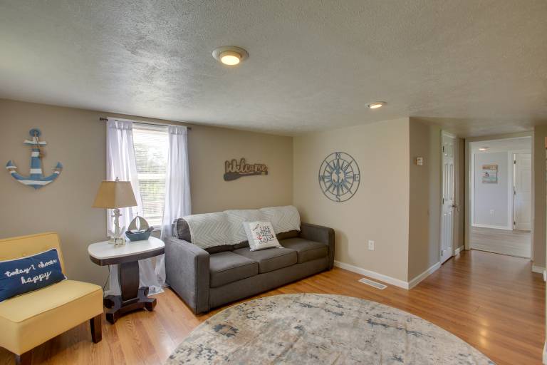 Albany Family Lake Getaway Near State Parks! in Kent, KY