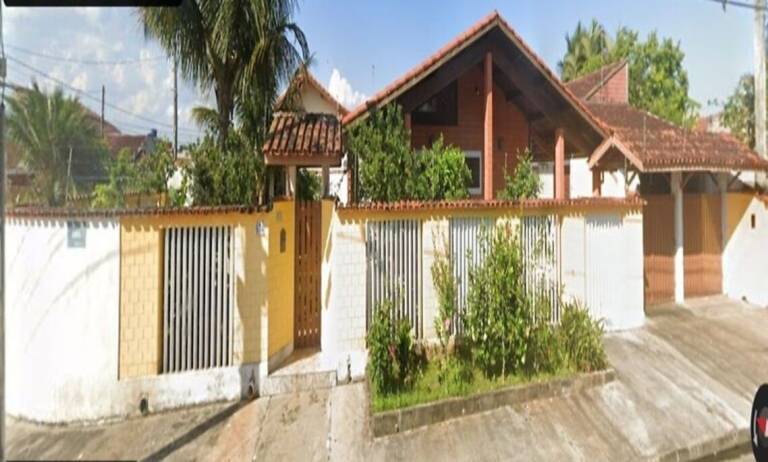 Casa  Itanhaém