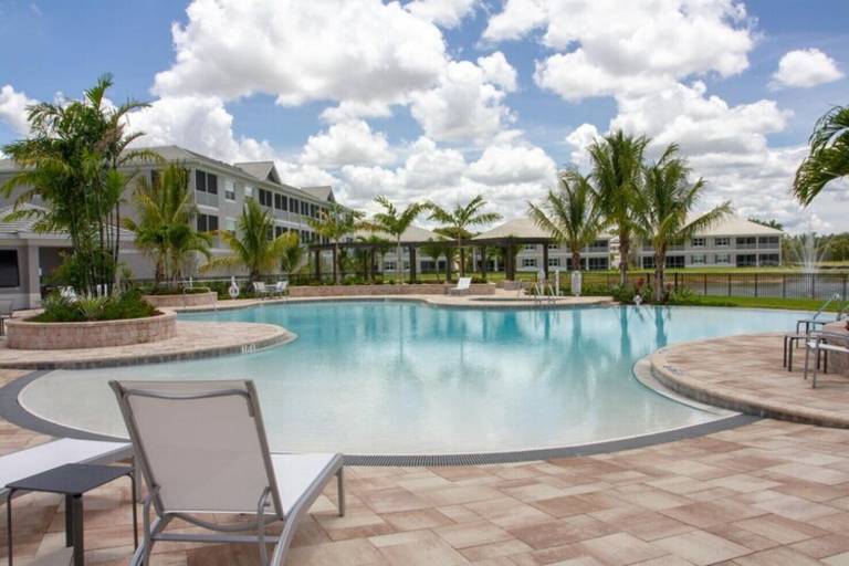 Condo  Naples