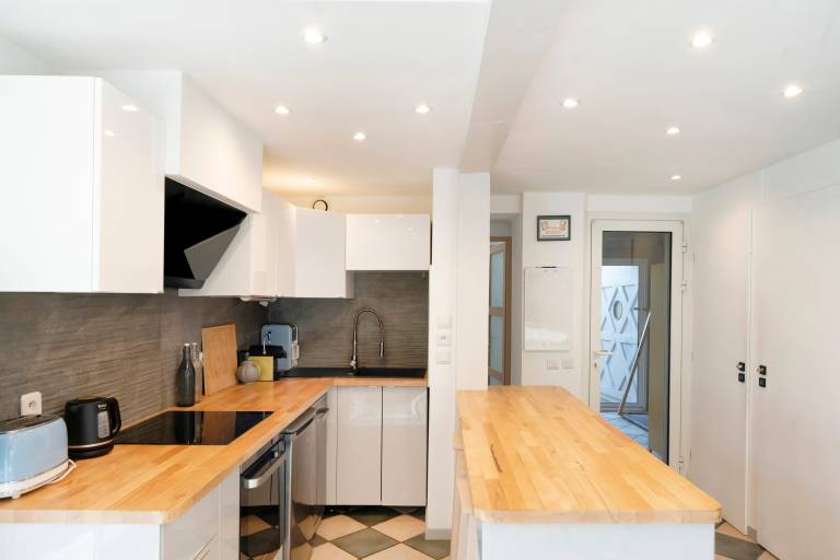 Fully equipped vacation home with garden, patio & BBQ | Next to the beach | Dogs allowed — photo 3
