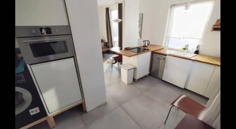 Wonderful vacation home with barbeque, patio & garden | Suitable for remote work | Pets are welcome — photo 3