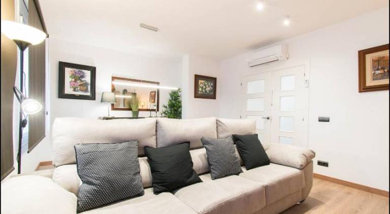 Holiday apartment with 2 rooms for 4 persons in Sitges