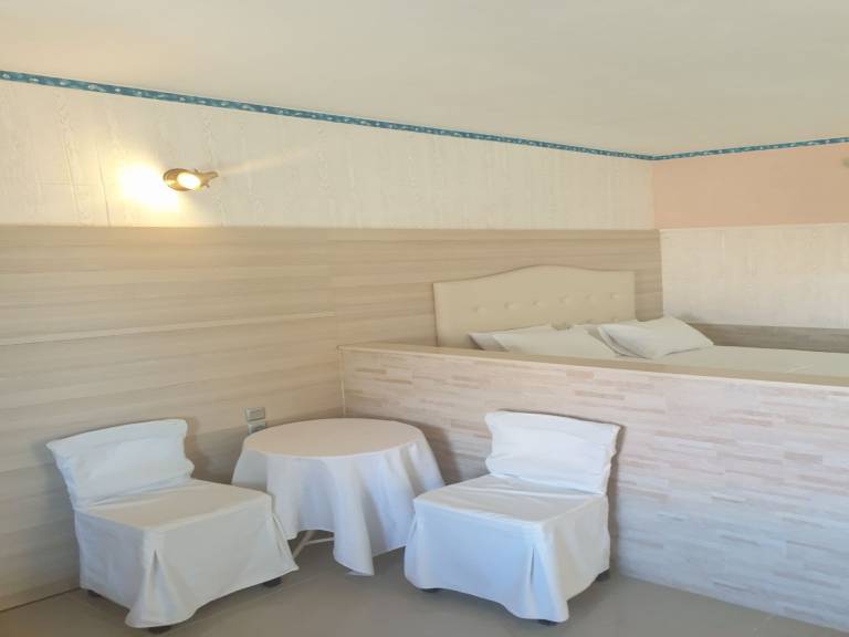 Studio Quiet And Peaceful And Very Relaxing with kitchen, shared pool and Ac — photo 3