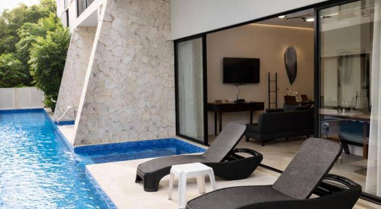 Vacation home with hot tub & pool in Tulum