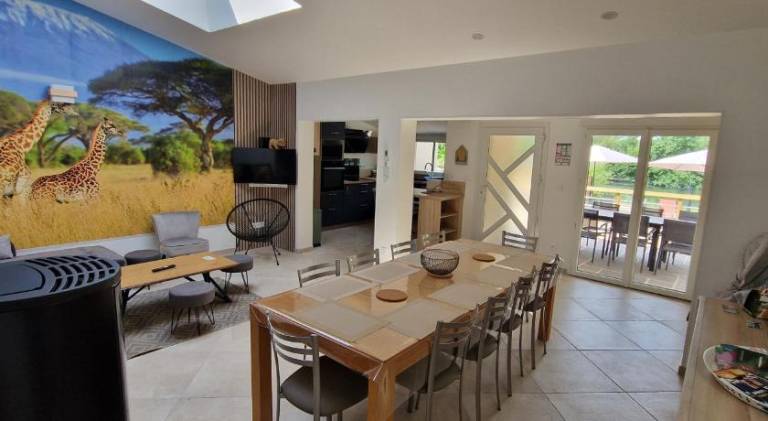 Villa with pool | Pets allowed — photo 5