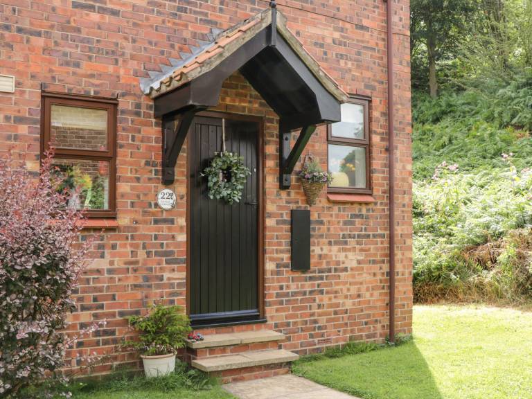 Child-friendly beautiful cottage with garden, patio & pool | Dogs allowed — photo 2