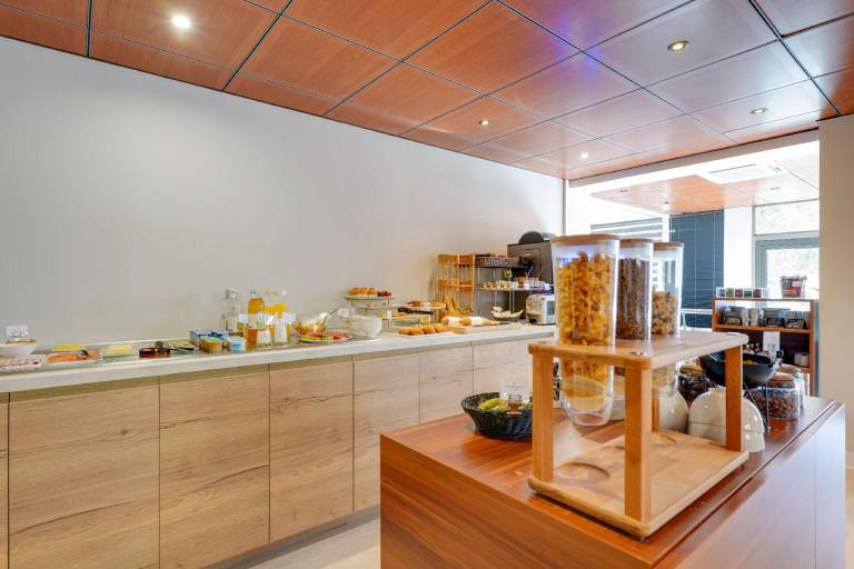 Best Western Hotel Atrium Valence — photo 4