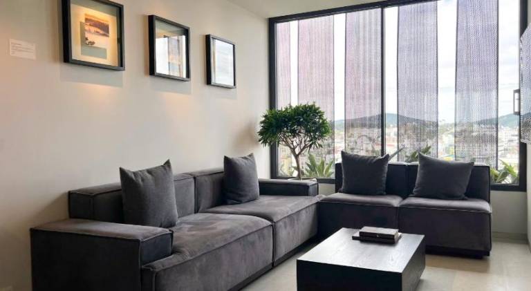 Pleasant apartment with barbecue, terrace & yard | Suitable for remote work | Dogs allowed — photo 3