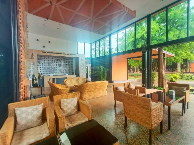 Nakhaburi Hotel & Resort — photo 2