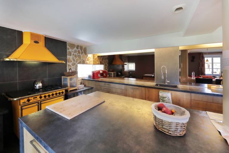 Child-friendly house with sauna, patio & garden | Mountain view | Pets are welcome — photo 3