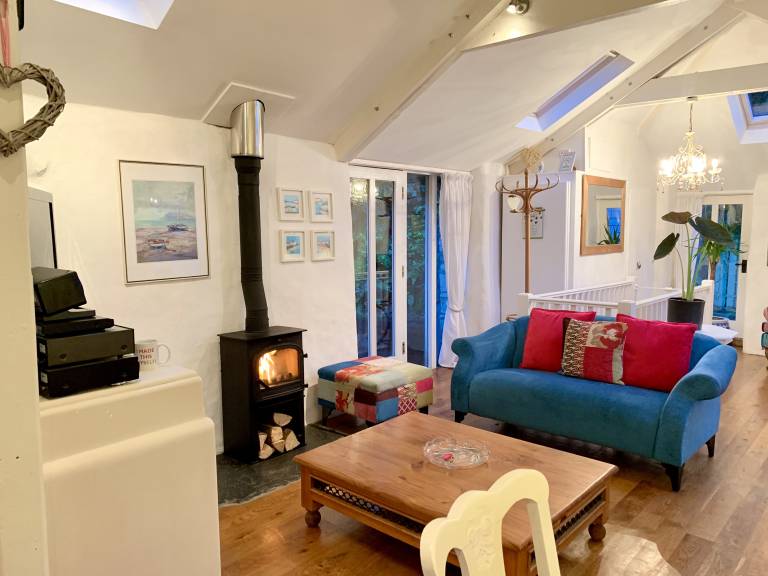 Family-friendly cottage with yard | River view | Pets allowed — photo 3