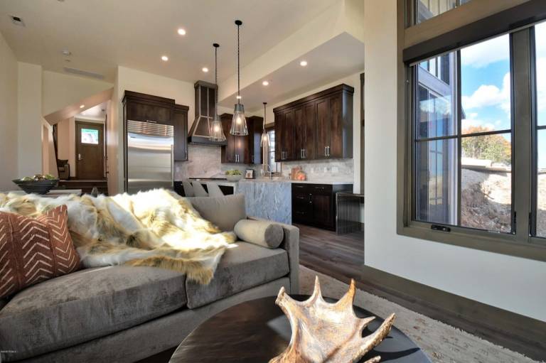 Luxury Amenities, Bonus Room, Great Location Recreation! — photo 3
