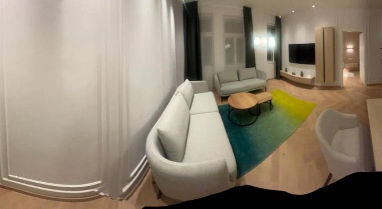House with pool — photo 4
