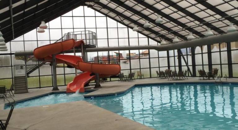 Grand Smokies Resort Lodge Pigeon Forge — photo 3
