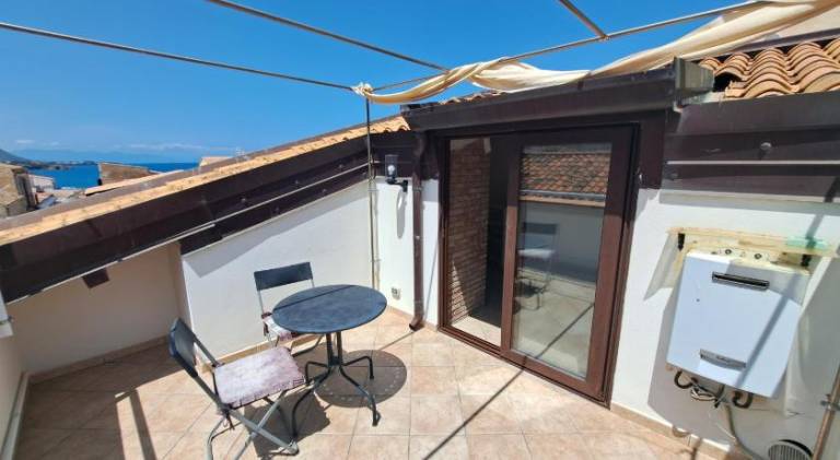 Rental apartment with patio in Cefalù