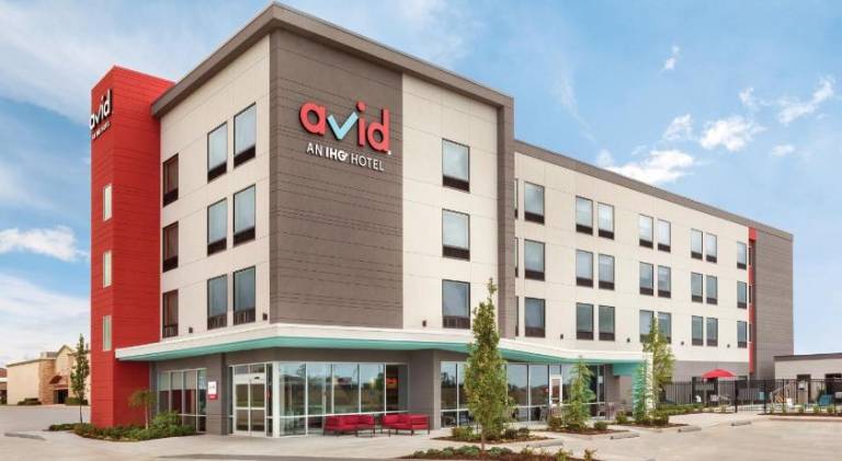 Avid hotel Hays by IHG — photo 2