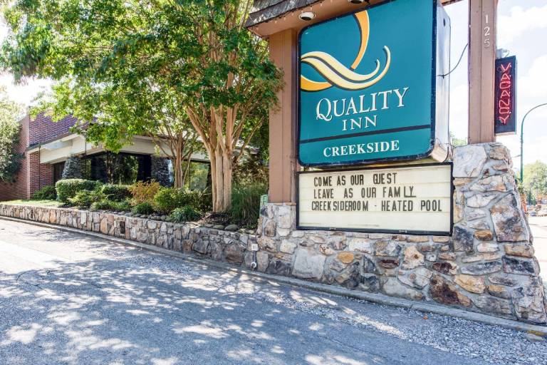 Quality Inn Creekside - Downtown Gatlinburg in Gatlinburg, TN
