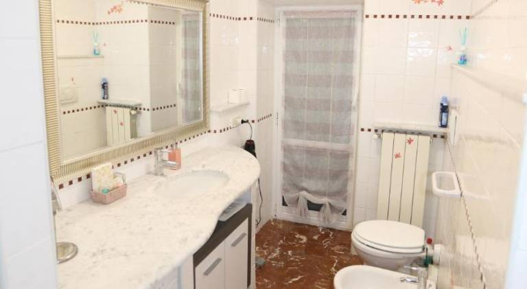 Apartment with 2 rooms for 4 persons — photo 4
