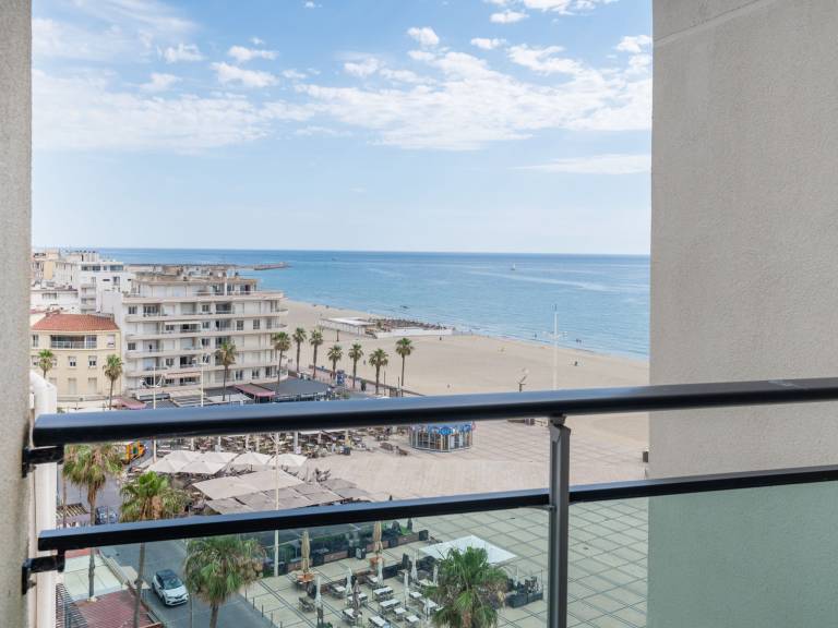 Rental apartment with patio | Sea view — photo 4