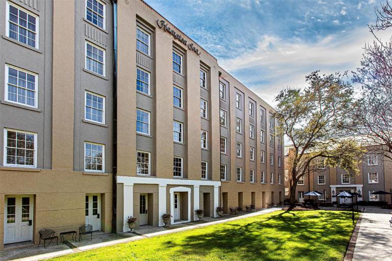 Hampton Inn Charleston-Historic District — photo 4