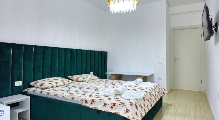 Pleasant apartment with pool | Beach nearby | Pet-friendly in Constanta