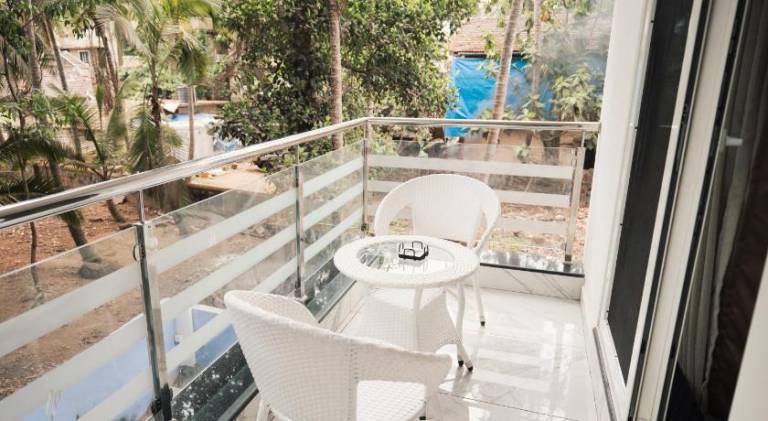 House with patio | Perfect for remote work | Dogs allowed — photo 5