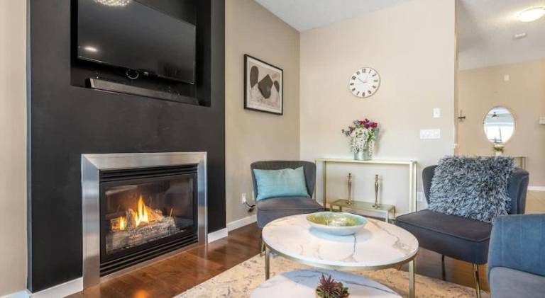 Beautiful house | Pet-friendly in Calgary, AB