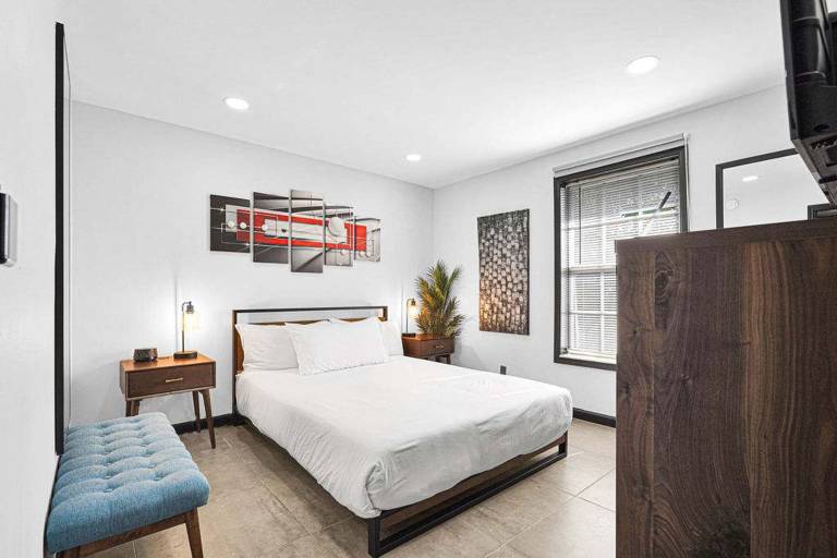 Luxury 2 Bedroom Villa in Wilton Manors