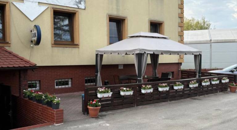 Serviced apartment with garden, patio & barbecue — photo 5