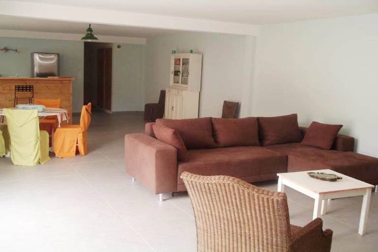 Fully equipped nice house with garden, pool & grill | Dogs allowed — photo 4