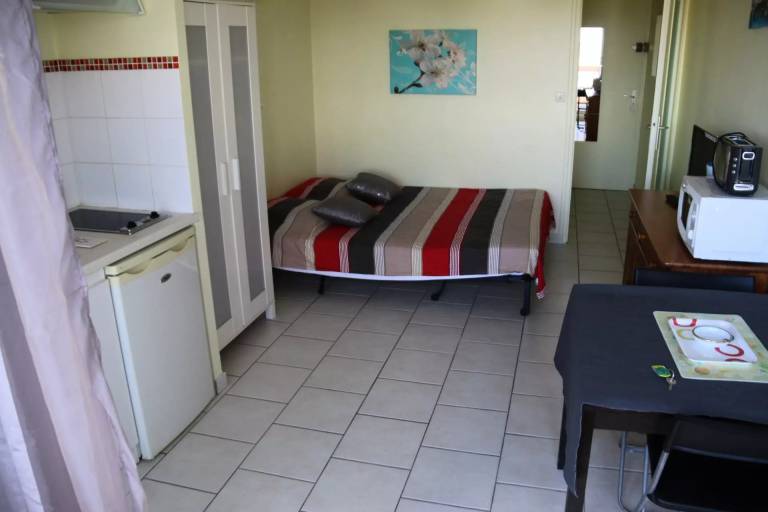 Studio with terrace | Beach nearby | Pet-friendly — photo 4