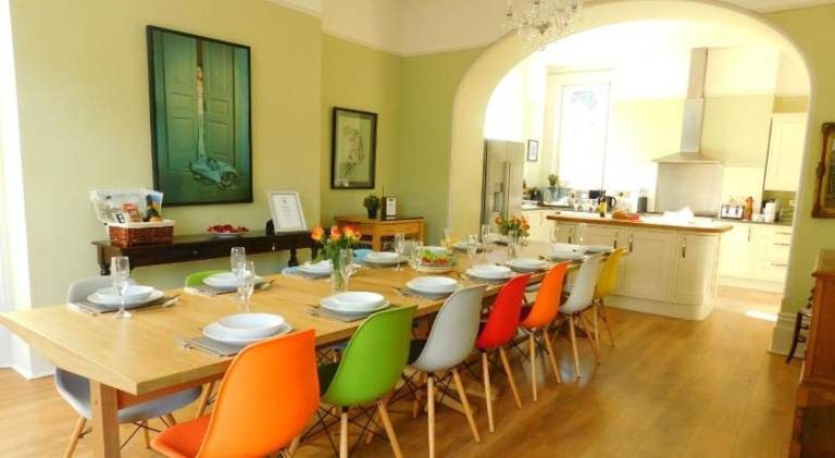 Substantial 6 bed House in Christchurch Dorset — photo 3